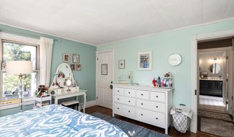 1 HIGH St, Allentown, NJ 08501