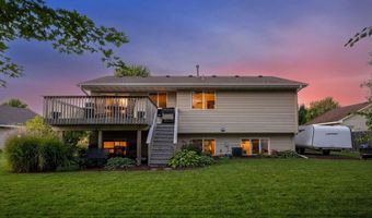 10555 56th St NE, Albertville, MN 55301
