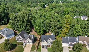 5703 Newnan Cir, Austell, GA 30106