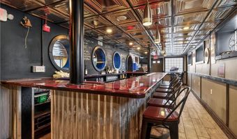 1 Angell Rd, Narragansett, RI 02882