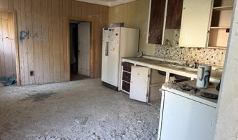 212 W Porter St, Albion, MI 49224