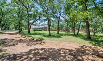 209 Circle Dr, Alvarado, TX 76009