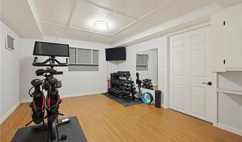 100 Hope St, East Providence, RI 02916