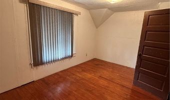 438 Black St, Akron, OH 44306