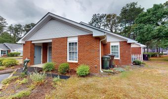1203 Wilshire Cir, Aberdeen, NC 28315