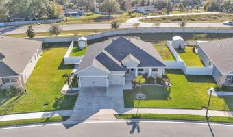 241 WALKERS POINT Dr, Auburndale, FL 33823