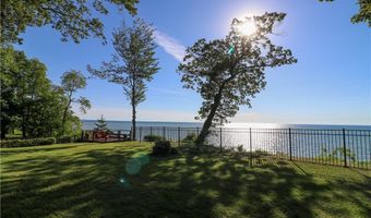 62 Summerdale Rd, Angola, NY 14006