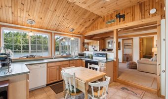 92 Red Gate Ln, Acton, ME 04001
