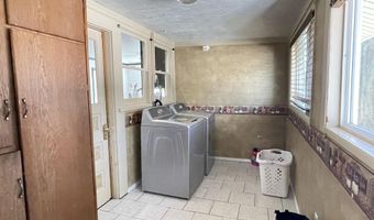 89 W Center St, Blackfoot, ID 83221