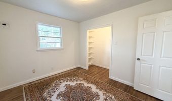 712 9th St, Abernathy, TX 79311