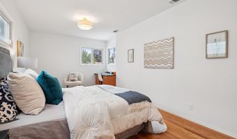 3287 Briggs Ave, Alameda, CA 94501