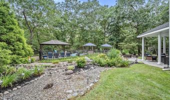 14 Teaberry Ln, Bass River, NJ 08087