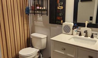 13 Kensington Dr, Bella Vista, AR 72715