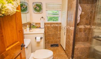 218 High St, Amsterdam, OH 43903