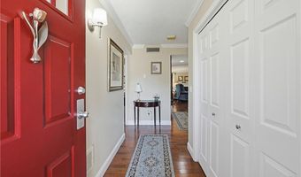 77 Windward Ln, Bristol, RI 02809