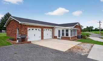 225 W Gate Dr, Baxter, TN 38544
