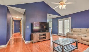 245 NW Leonard St, Abingdon, VA 24210