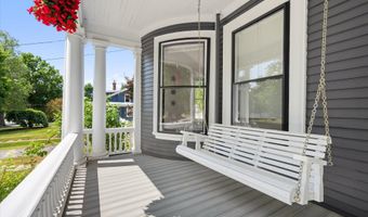 75 W Broadway, Bangor, ME 04401