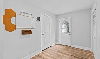 176 Church St, Aberdeen, NJ 07747