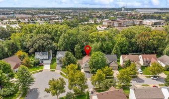 1097 Pebble Brook Dr, Columbus, OH 43240