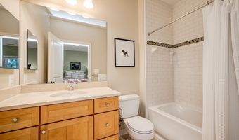 7505 MARBURY Rd, Bethesda, MD 20817