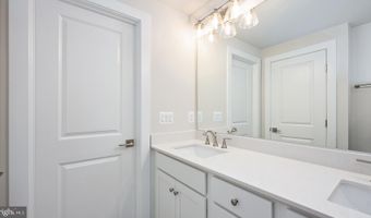 20189 NORTHPARK Dr, Ashburn, VA 20147