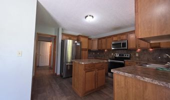 188 Greenwood Dr, Blakeslee, PA 18610