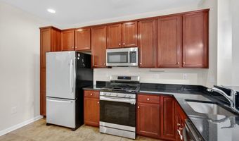 42563 HIGHGATE Ter, Brambleton, VA 20148