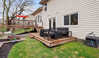 9744 Oliver Ave N, Brooklyn Park, MN 55444