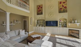 7 Champagne Ter, Bedford, NH 03110