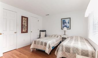 2 Stevenson Way, Narragansett, RI 02882