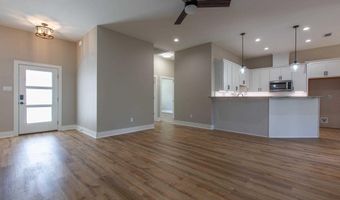 2002 Cherry Xing, Benton, AR 72015