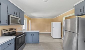 1330 E Hanrahan Rd, Ayden, NC 28513