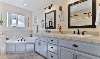 234 Mistletoe Ct, Angels Camp, CA 95222