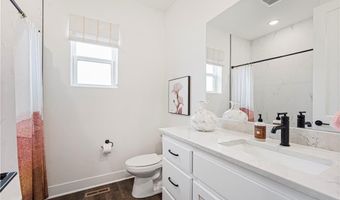 1470 N 162nd Ter, Basehor, KS 66007