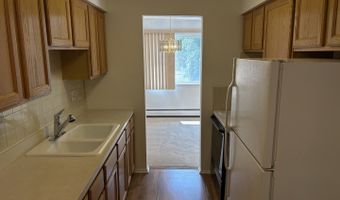 2424 E Oakton St 4F, Arlington Heights, IL 60004