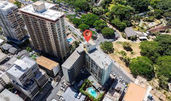 134 Kapahulu Ave 822, Honolulu, HI 96815