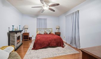 142 Kenmore Ave, Biloxi, MS 39531