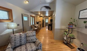 8908 Fox Ave, Allen Park, MI 48101
