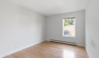 25 Staniford Farm Rd, Burlington, VT 05408