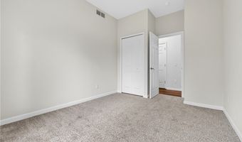 578 N Main St, Amherst, OH 44001