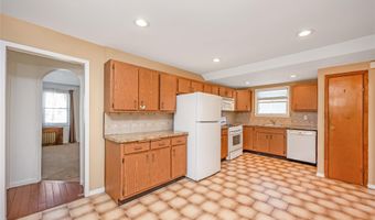 38 Buchanan Ave, Amityville, NY 11701