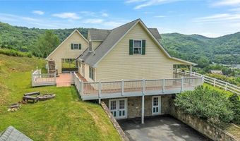 118 Paupers Ridge Ln, Banner Elk, NC 28604