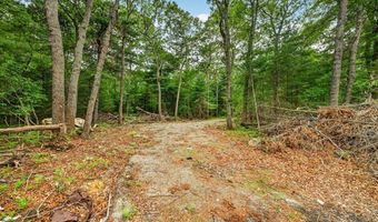 52 S Main St, Berkley, MA 02779