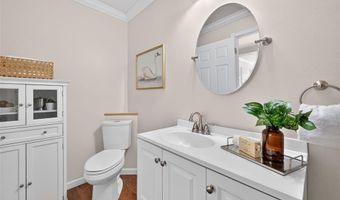 618 Running Creek Dr, Ballwin, MO 63021