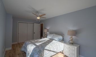 30 Firefly Ln, Bangor, ME 04401