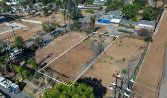 2441 El Molino Ave, Altadena, CA 91001