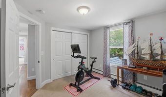252 Wolf Rock Rd, Exeter, RI 02822