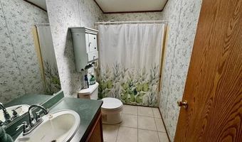 21 Brighton Rd, Athens, ME 04912