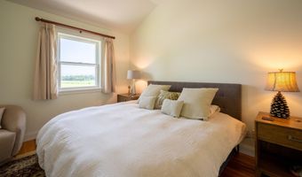 2493 Lake St, Addison, VT 05491